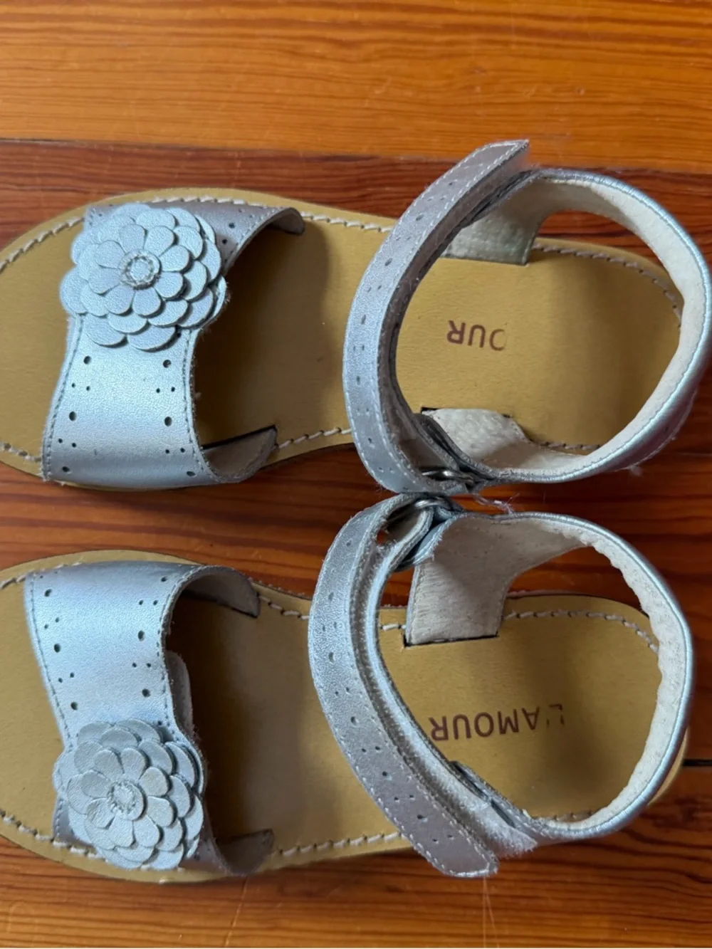L'Amour Metallic Silver Floral Toddler Sandals